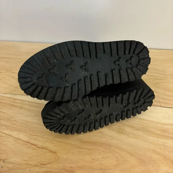 Torrid Black Suede wedge Ankle Booties extra wide - Picture 6 of 6